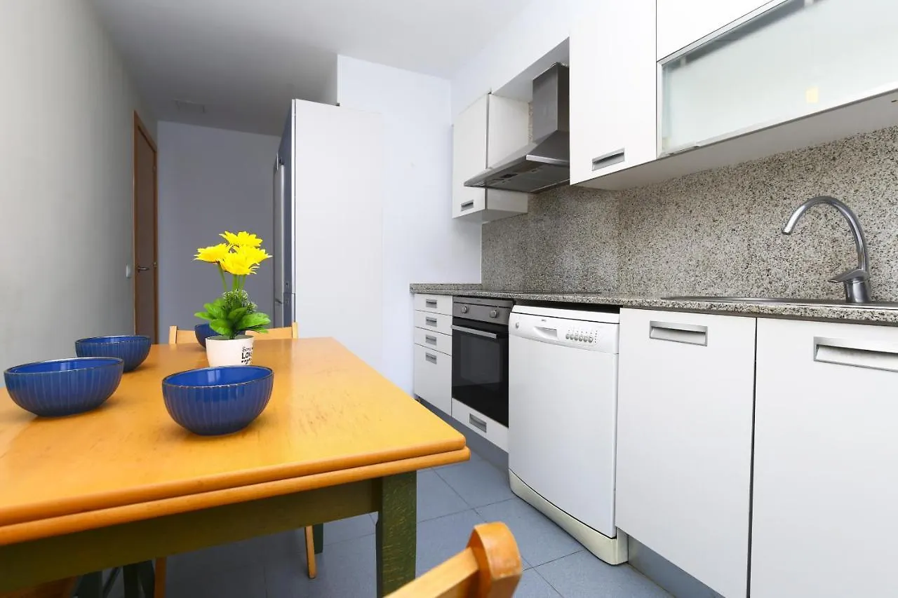 Joel 2 Planetcostadorada Only Families Salou Apartment